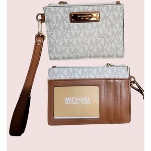 NWOT Michael Kors Card Wristlet